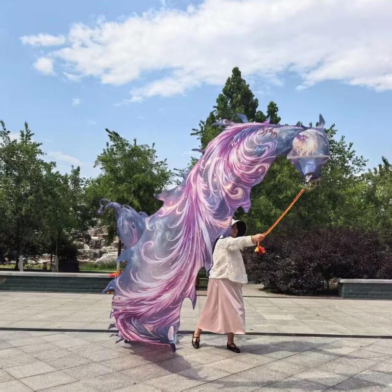 Tradicionālā ķīniešu deju zīda lente