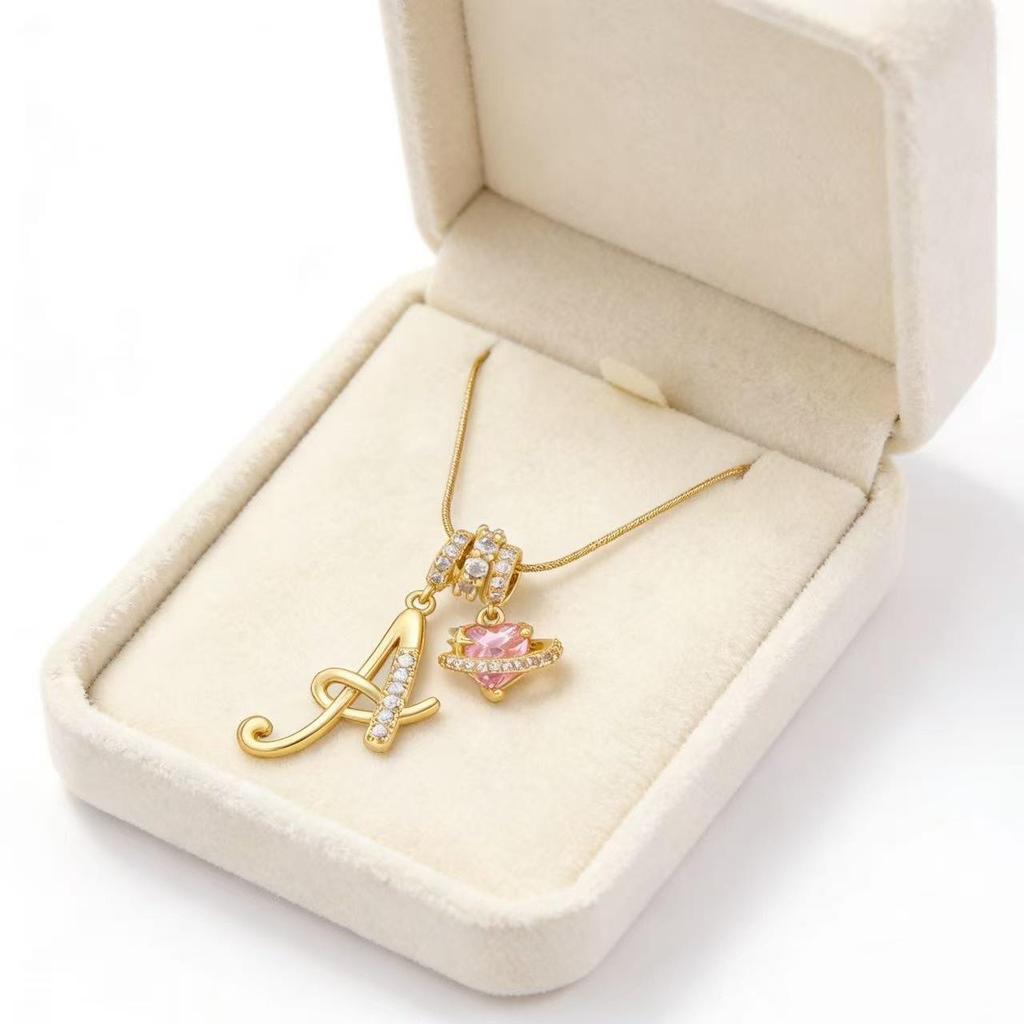 Dopamine 26-Letter Necklace: Light Luxury Collarbone Chain for Women