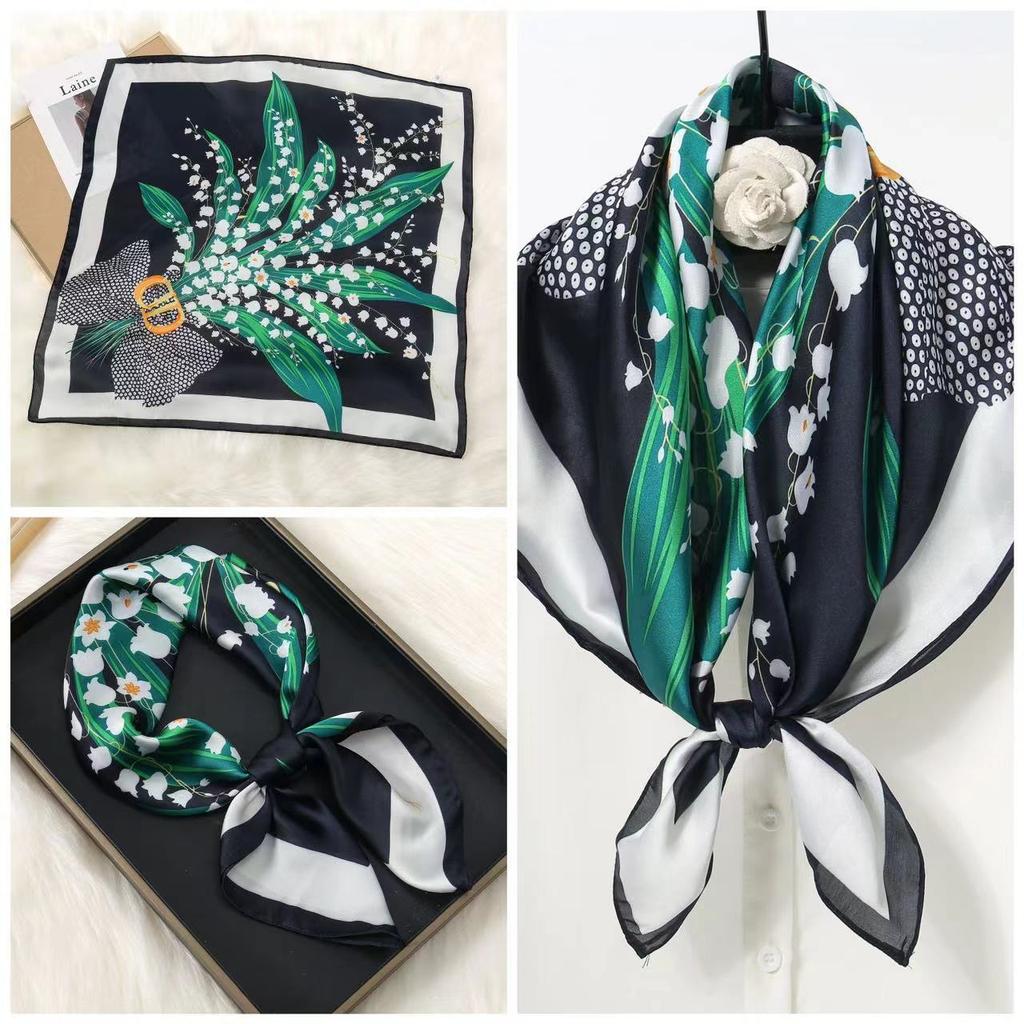 Eleganti Foulard di Seta da Donna Con Centinaia di Camicie, Assistenti di Volo, Decorazione Professionale, Protezione del Collo, Foulard, 70 Foulard Quadrati Piccoli.