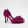 Pantofi cu toc înalt din piele întoarsă, culoarea roșu trandafiriu, pentru femei, cu vârf ascuțit, tocuri stiletto, pantofi tip pumps cu aplicații de flori 3D, eleganți, pentru petrecere, pantofi pentru rochie de mireasă