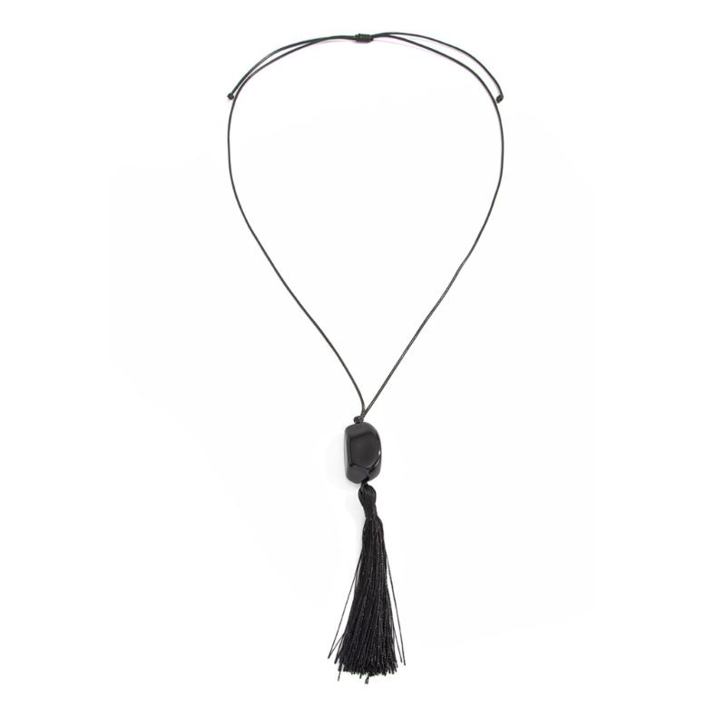 Stylish Retro Long Beaded Necklace Featuring Black Resin Pendant And Delicate Fringe Designs For Daily Wear