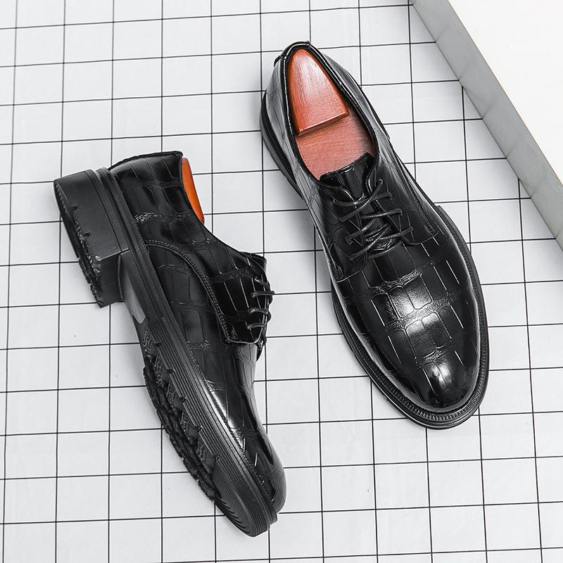 New Men Casual Shoes Formal Dress Brock Mens Oxford Casual Shoes Retro Leather Men British Style Gentleman Shoe Social Shoe Male