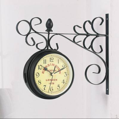 Vintage Art Design Doppelseitige Wanduhr Station Stil Runde Klammern Seite Montieren für