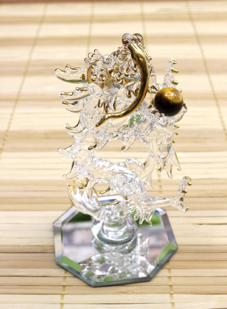 Four Cart Handmade Glass Dragon Small X Set [Fortune-bringing Dragon] 3-piece