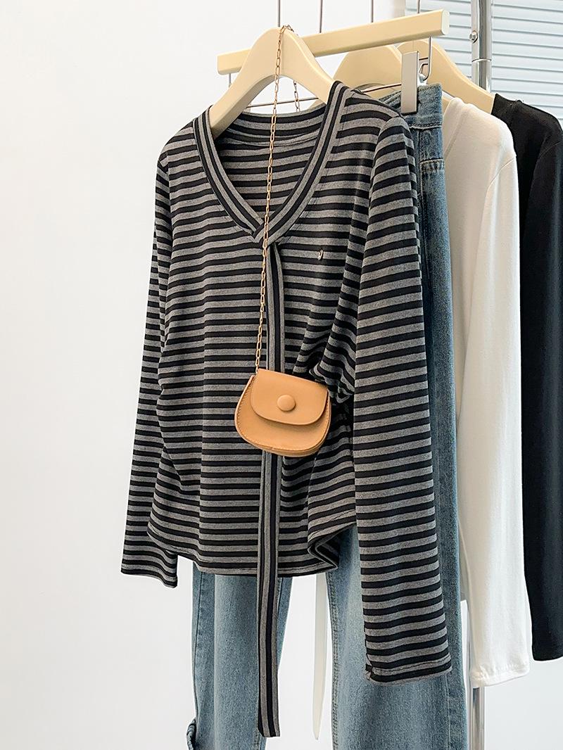

Women s Plus Size Ribbon Stripe Long Sleeve Knit Top XL