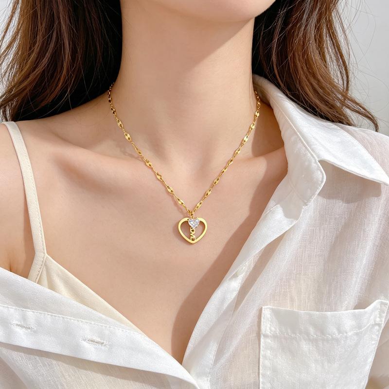 Women s Versatile Collarbone Heart-shaped Lace Necklace T402