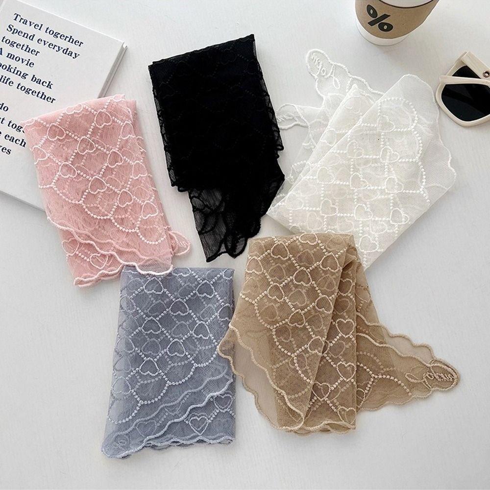 Heart Pattern Triangular Scarf Retro Lace Scarf Versatile Binder Scarf  Women's Accessory