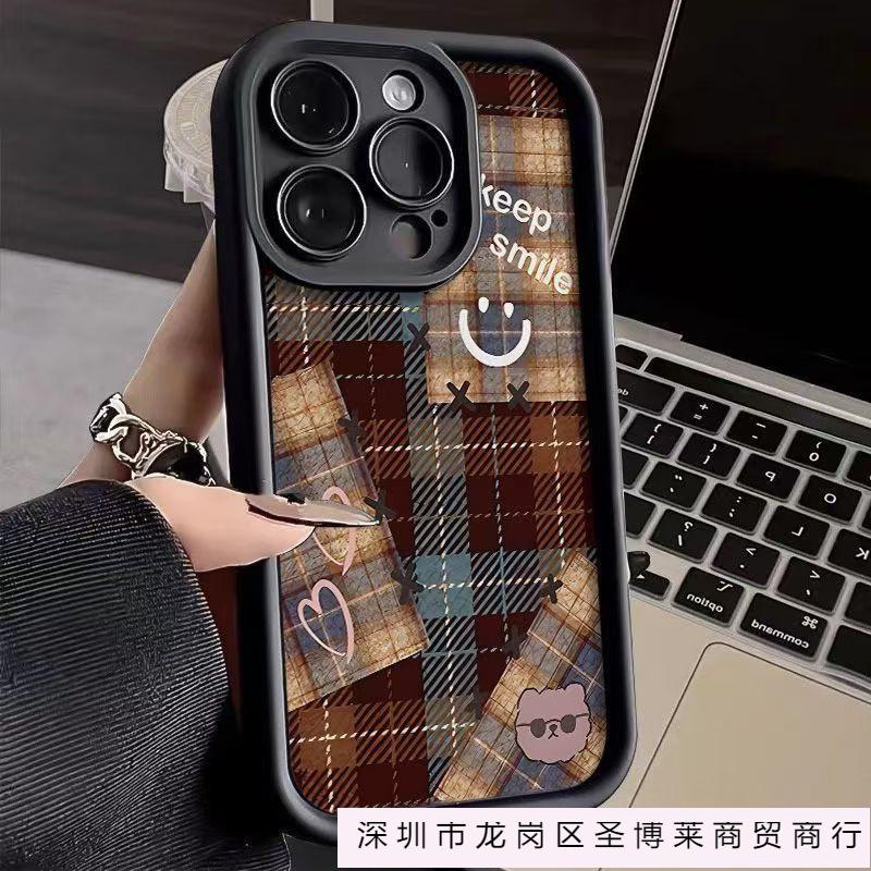 Plaid Love Smiley Face Is Suitable for Apple 16 Mobile Phone Case iPhone17Pro New 15Pro Advanced 14 Anti-drop 13