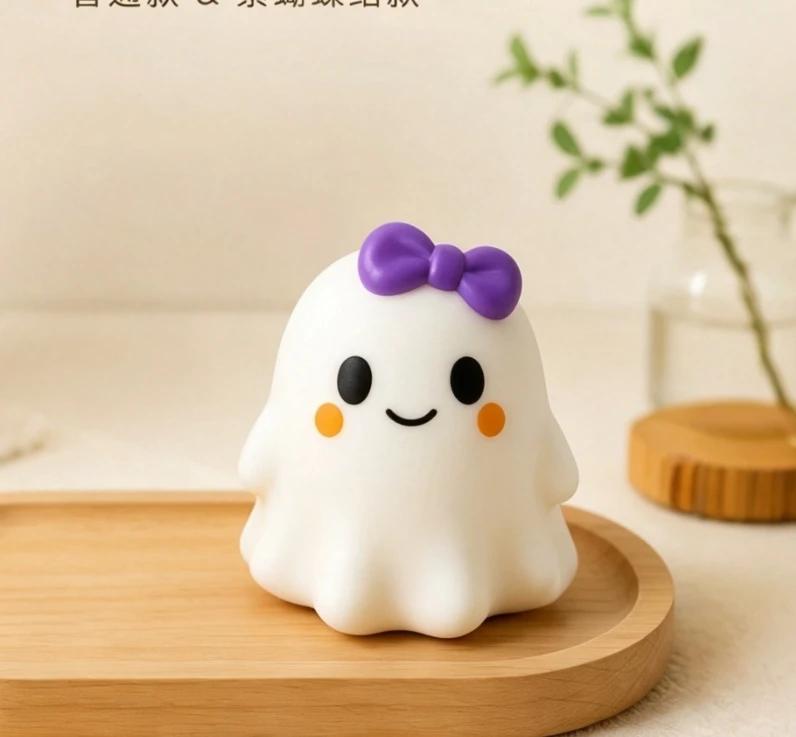 Schattige Halloween Spook Stressbal Squishy Speelgoed Zachte Stressbal Langzame Terugslag Fidget Speelgoed Stressverlichting Grappig Cadeau voor Volwassenen beige