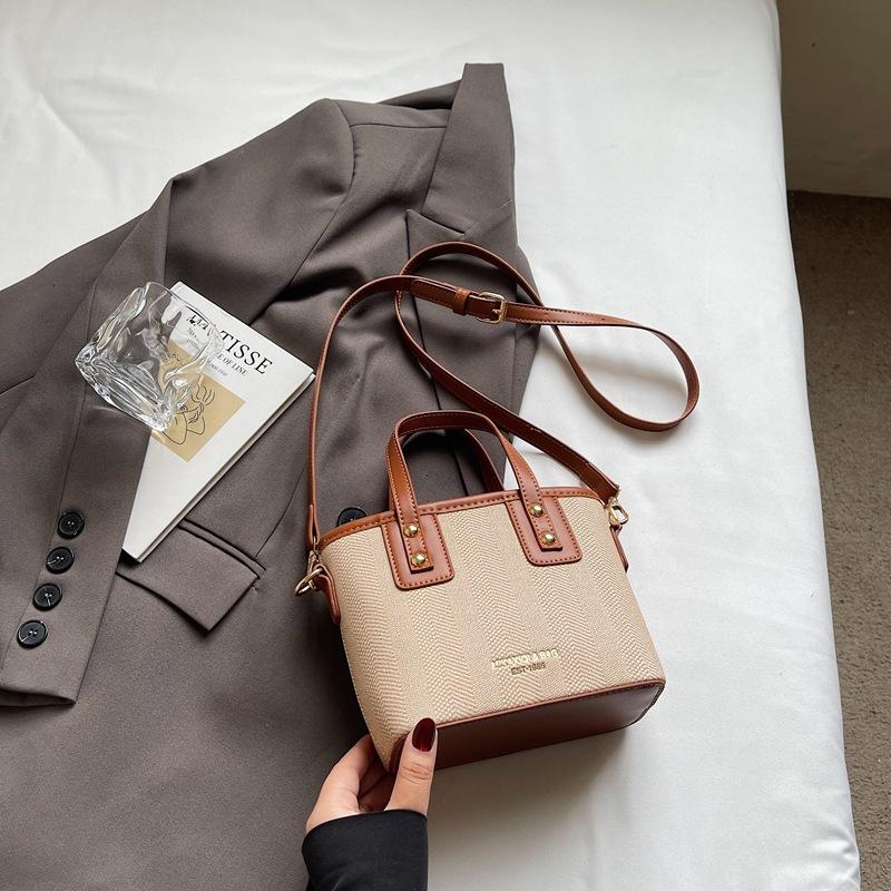 

Премиальная ретро сумка-ведро женская летняя универсальная новая модная нишевая сумка через плечо мессенджер тренд