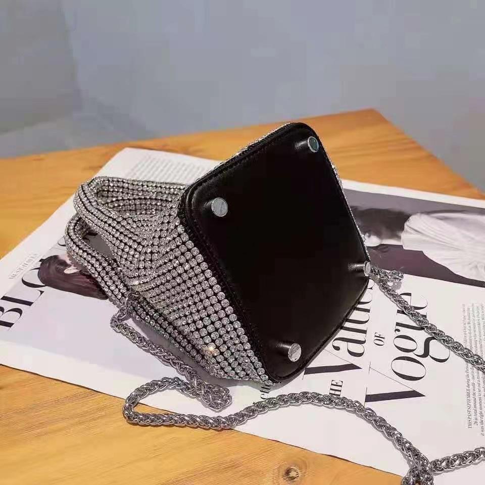 Fashion Rhinestone Small Bucket Bag for Women Sling Shoulder Crossbody Bag with Diagonal Chain Stylish Ladies Handbag