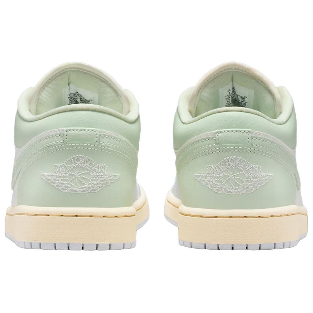 Dámské tenisky Air Jordan 1 Low Sail Aura Zelené Muslín Jade-Aura DC0774-108