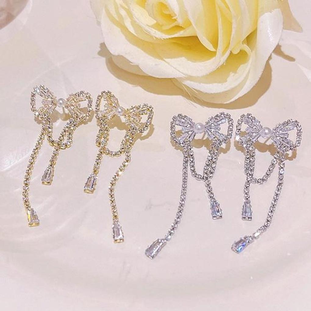 Women's Gentle Cubic Lovely Ribbon Earrings [Silver Needle]