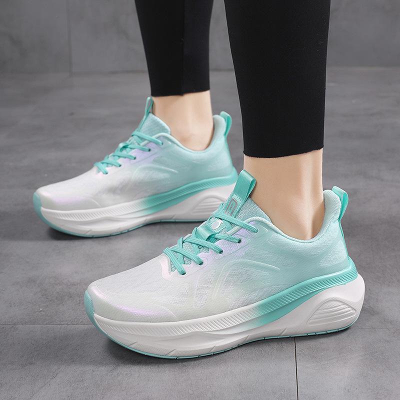 Autumn new couple men's breathable mesh shoes outdoor leisure running travel flying weaving sports women's trend thick sole