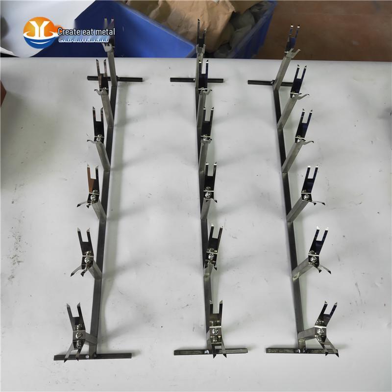 Double-Sided Card Manual Oil Spray and Vacuum Coating Fixture with I-Beam and 8 CY45, 13x25x598 Square Tube