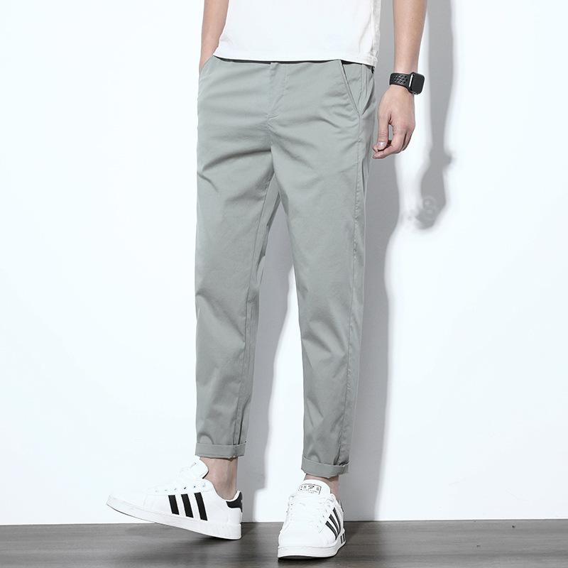 

Повседневные брюки для мужчин Весна и лето Шелковые брюки Nine-point для мужчин Корейские спортивные брюки Прямые брюки для мужчин 38