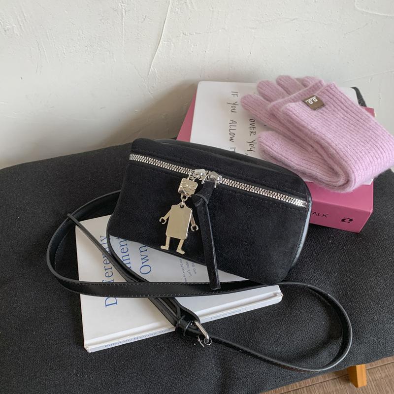 

2025 new bag, premium lunch box bag, fashion cosmetic bag, portable shoulder crossbody women s trendy shoulder bag 19*4*11 чёрный