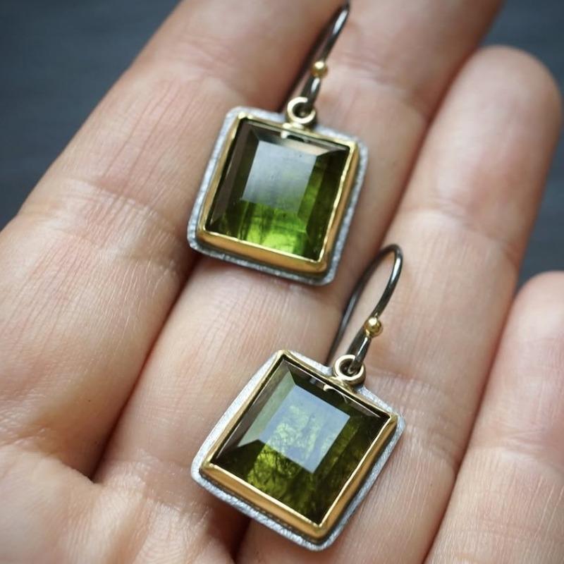 Huajie Golden Edged Square Zircon Inlaid for Women Earrings Dainty Vintage Elegant Ladys New Ear  Fashion Trend