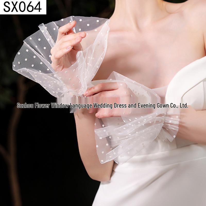 Elegant Pearl Bow Wedding Gloves - French Aesthetic for Bridal Portrait Styling