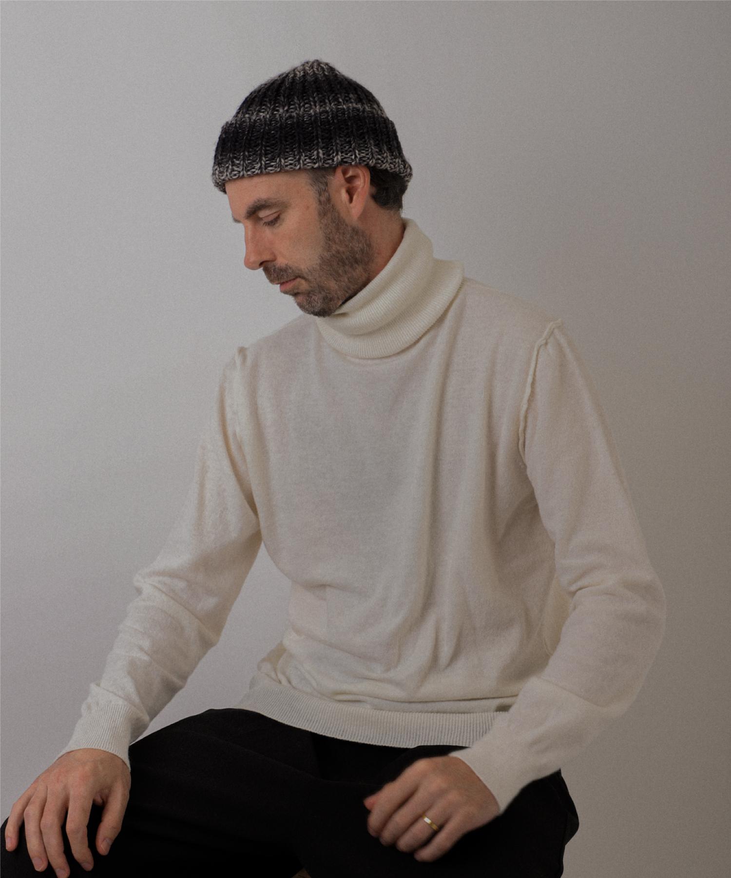 Testament Plain Turtleneck (Ivory) 2