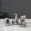 Set da 4/5 Pezzi Set Completo Moderno Ceramica Argento e Oro Set di Accessori da Bagno con Dispenser di Sapone per Arredamento Casa Moderna