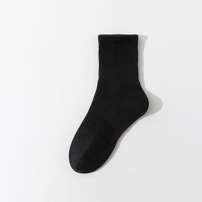 "Premium Men's Antibacterial Cotton Socks - Boneless, Sweat-Absorbent, Mid-Tube Sports Style for Spring & Autumn"