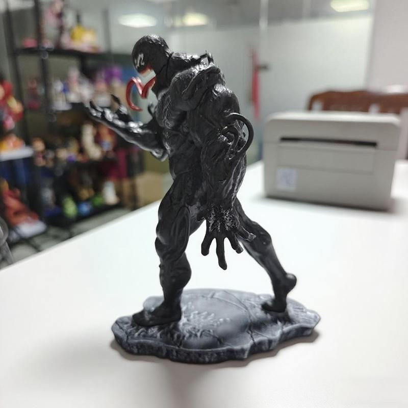 New 18Cm Venom Collectible Statue Figure Desktop Decor Pc Case Toy Anime Souvenir For Boys Fans Cool Collection Gift