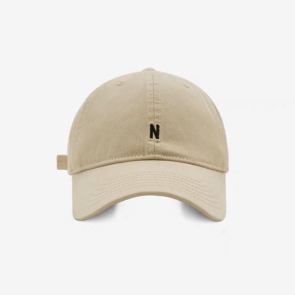 A Simple and Versatile Baseball Cap with A Soft Top Embroidered with The Letter "N" for A Korean Couple