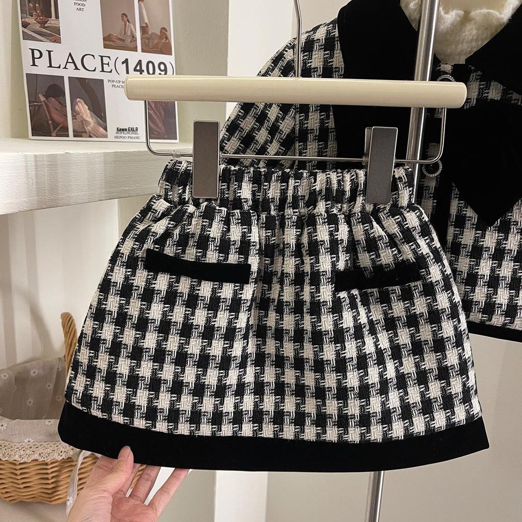 Set Jachetă și Fustă în Carouri cu Fundă pentru Copii - Toamnă/Iarnă Stil Coco