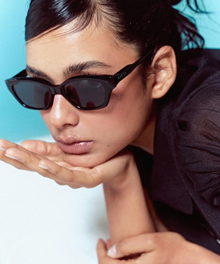 Lieti Cartella C1 Black