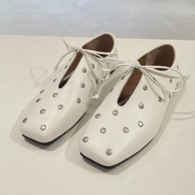 Ins Stil Nieten Weiches Leder Damen Ballerinas Mode Eckige Zehenpartie Ausgeschnitten Schnürschuhe Walking Loafers Lässige Bequeme Tanzschuhe