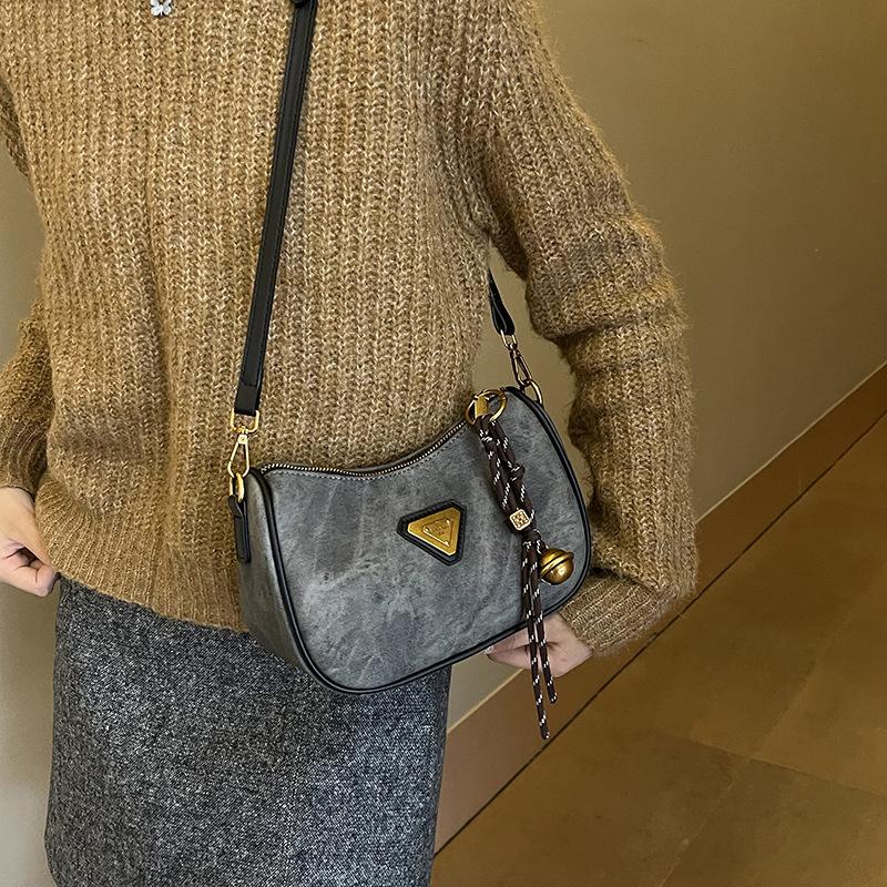 2025 New Product Fashion Versatile Large Capacity Niche Design Crossbody Shoulder Underarm Handbag Bag