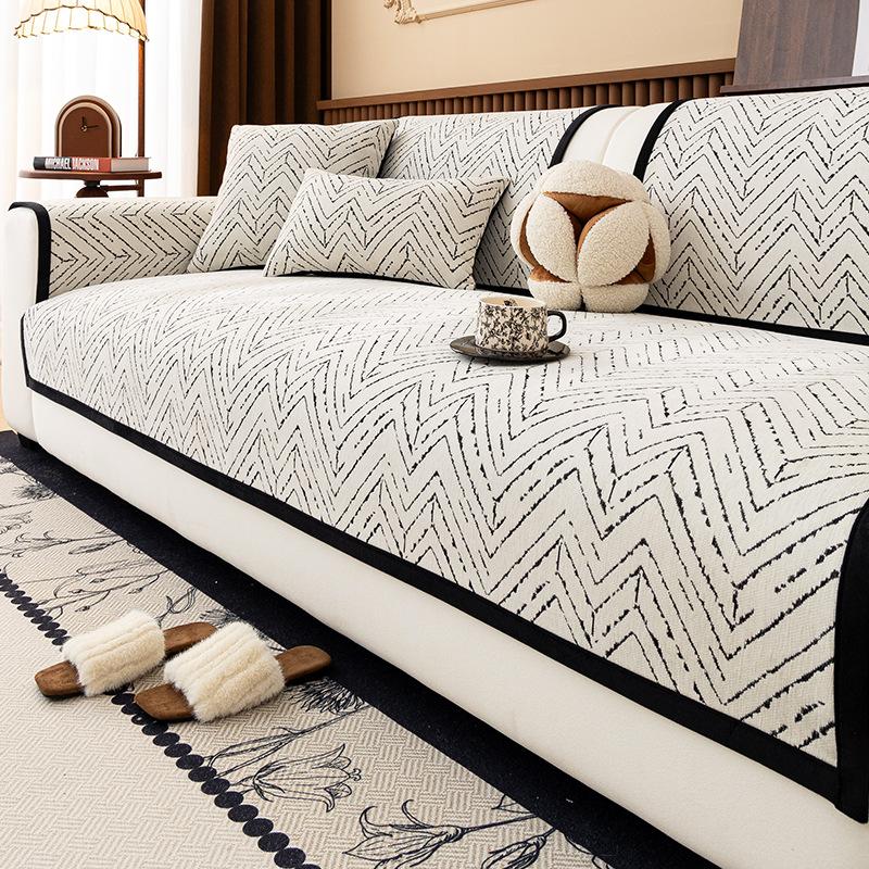French retro sofa cushion is universal in all seasons, simple and high-end non-slip sofa seat cushion, sofa cover cover cloth towel