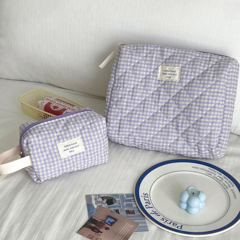 Large Capacity Cotton Makeup Bag Women Checkered Brushes Storage Bag Sweet Cute Travel Toiletry Bag Casual Ladies Soft Organizer
