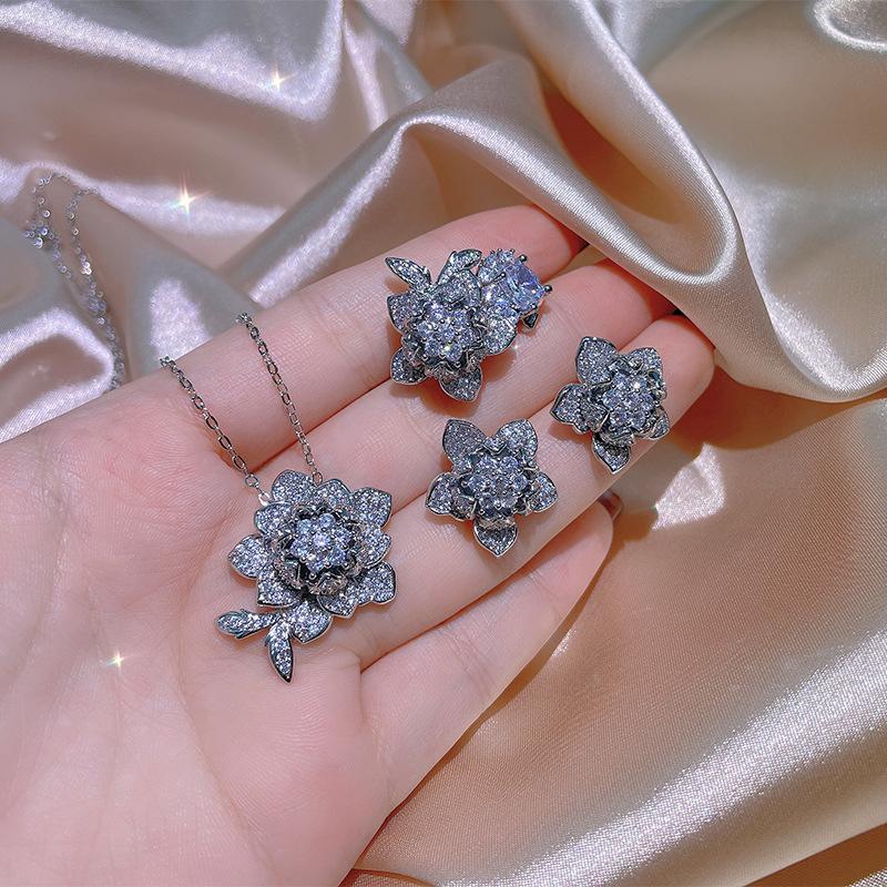 Luxury 3 Piece Sterling Silver Heart Cut Zircon Jewelry Engagement Ring Earrings Heart Pendant Women's Party Birthday Gift