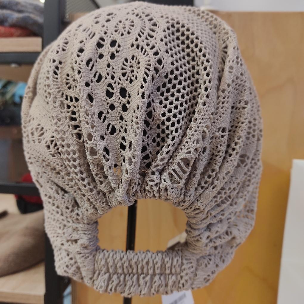 Capten (Authentic) Women's Knit Beanie CTD2UKB105