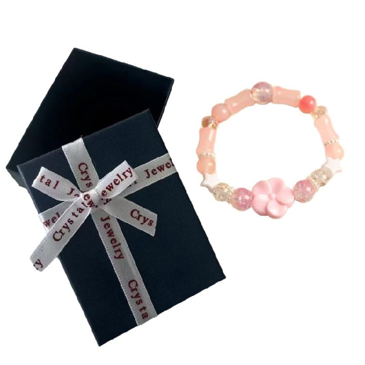 Delicate Dopamine Petal Bracelet Designs for Trendsetters Who Appreciate Unique and Stylish Jewelry Statement Pieces