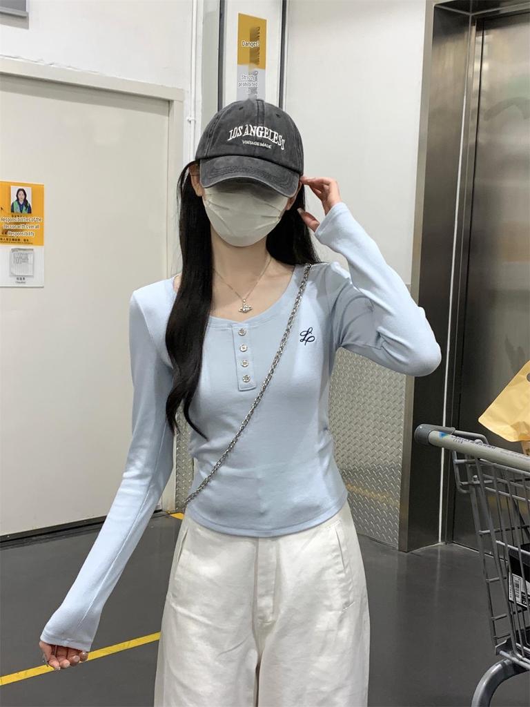 Korean Style Buttoned Round Neck Long Sleeve Slim Fit Apricot T-shirt for Women - Autumn 2025