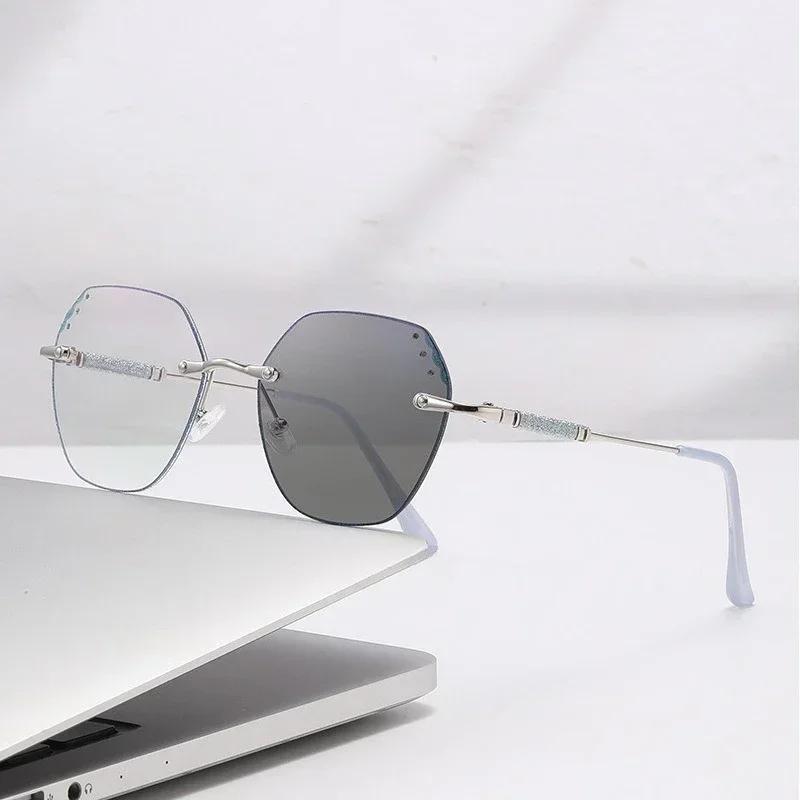 Oversize Rimless Pochromic Myopia Glasses for Women  Twinkling Anti-blue Light Near Sighted Eyewear UV Goggle Shades 0 to-4.0