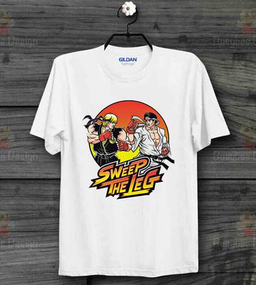 Spazzata della gamba Karate Kid Film Anni '80 Cobra Kai Film T-shirt Unisex B753