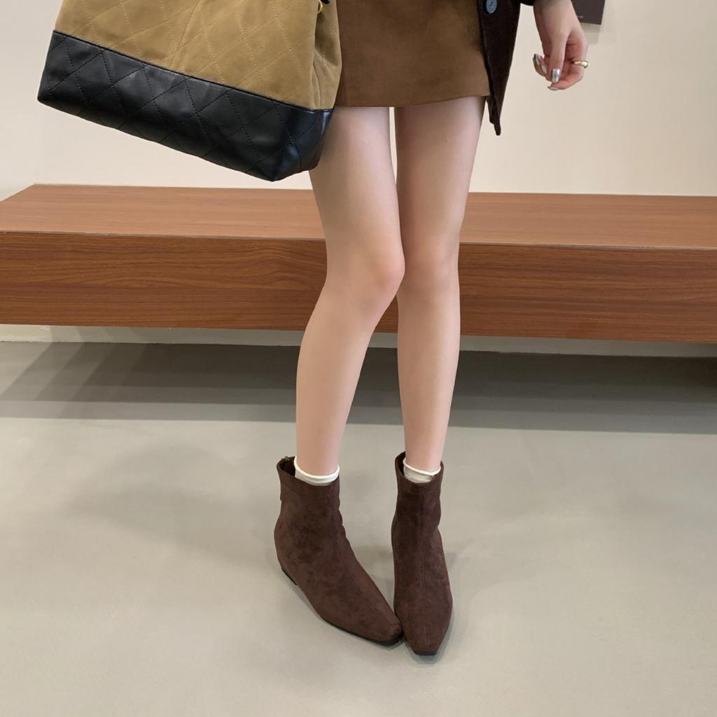 2025 new autumn suede round head inner sloping heel thin Martin women's short boots rear zipper women's boots