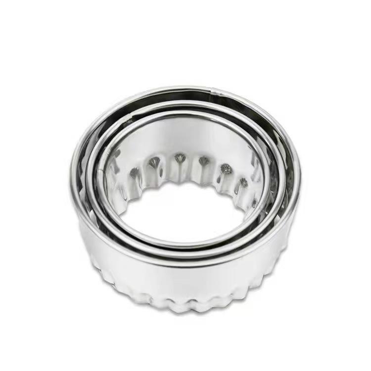 3Pcs Round/Flower Shaped Dough Cutter Kitchen Gadgets Stainless Steel Dumplings Cutter Dumpling Mold