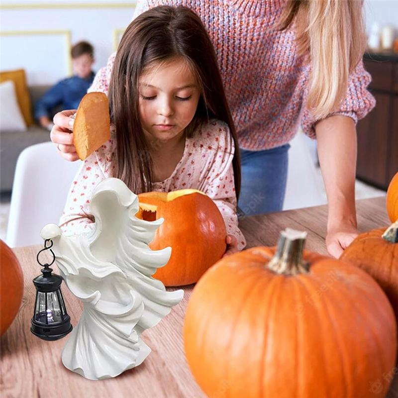 

HHO-Ghost Halloween Witch Ornament Resin Messenger Witch Statue With Lantern For Garden Courtyard Decor білий