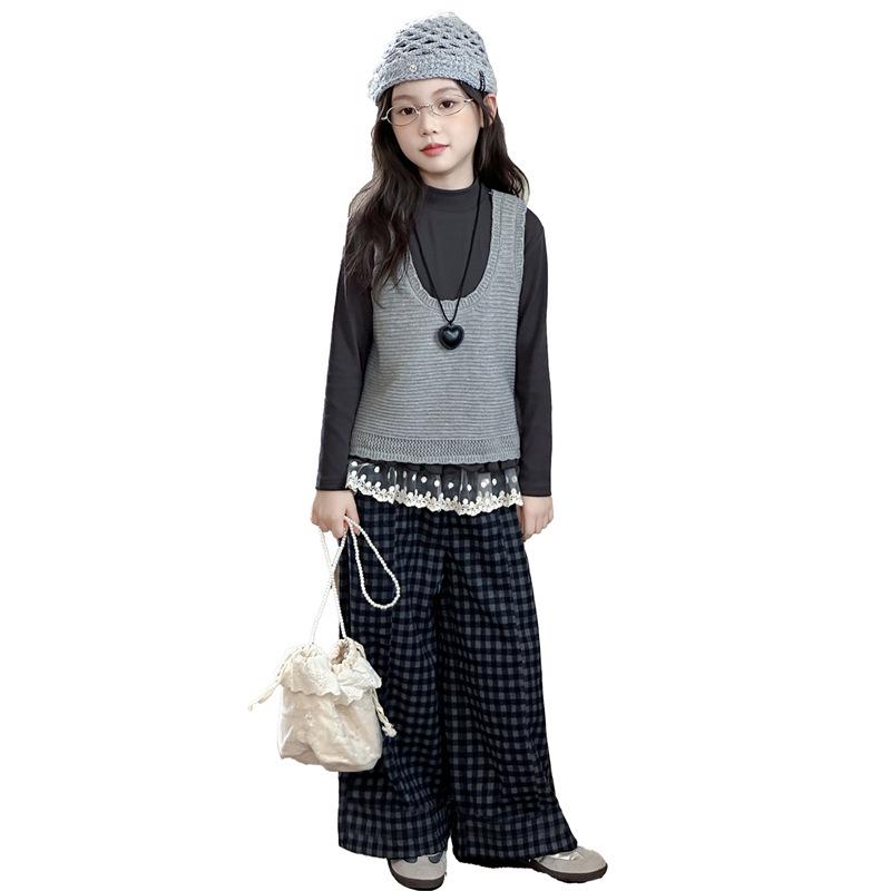 Girls' Knitted Vest and Plaid Shirt Set - Spring/Autumn 2025 Fashionable Style