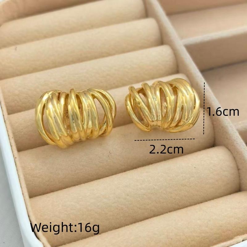 1 Pair of Elegant Women's High-End Glossy Earrings Made of Copper, Fashionable, Simple and Versatile Metal Earrings