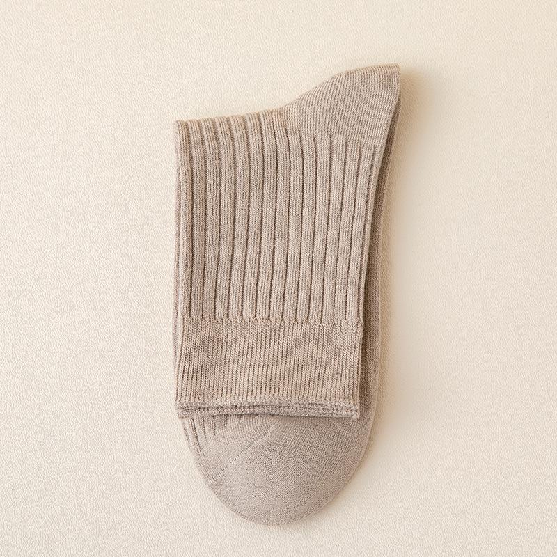 

3 пары мужских носков до середины голени, черно-белые, уличная одежда, мягкие дышащие хлопковые повседневные носки 3 Pairs бежевый