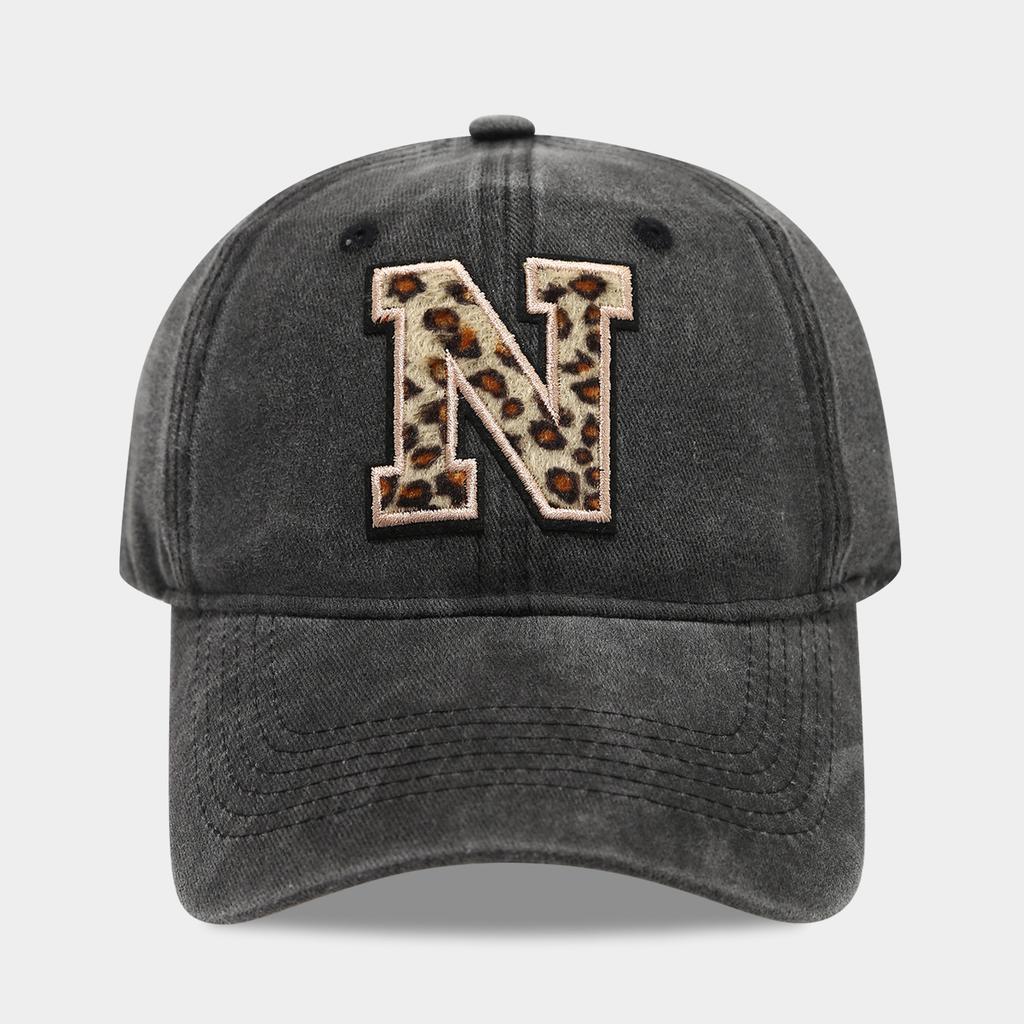 Black Baseball Cap, 26 English Letters Leopard Print Duckbill Hat, Women's Retro Fashion Sports Sun Hat, Trendy Cap