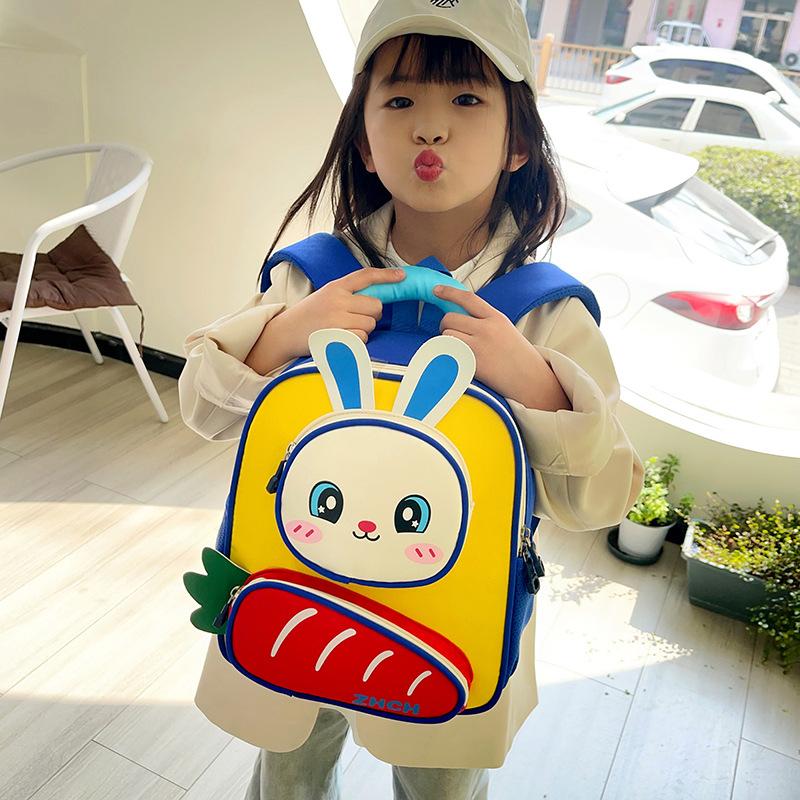 New kindergarten schoolbag lightweight and burden-reducing 3-6 year old boys and girls backpack cute rabbit children's backpack