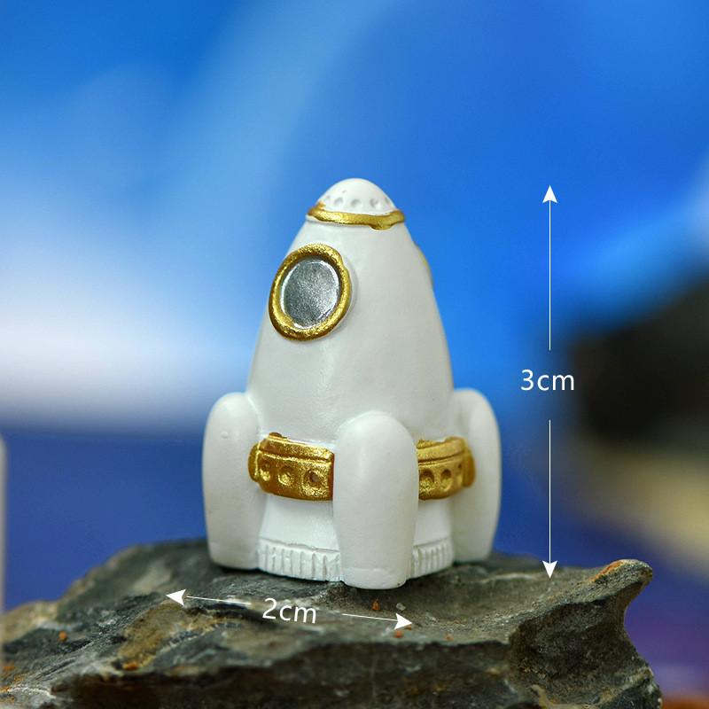 

Фигурка из смолы Астронавт Украшение Настольное украшение Топпер для торта Подарочный аксессуар Style E