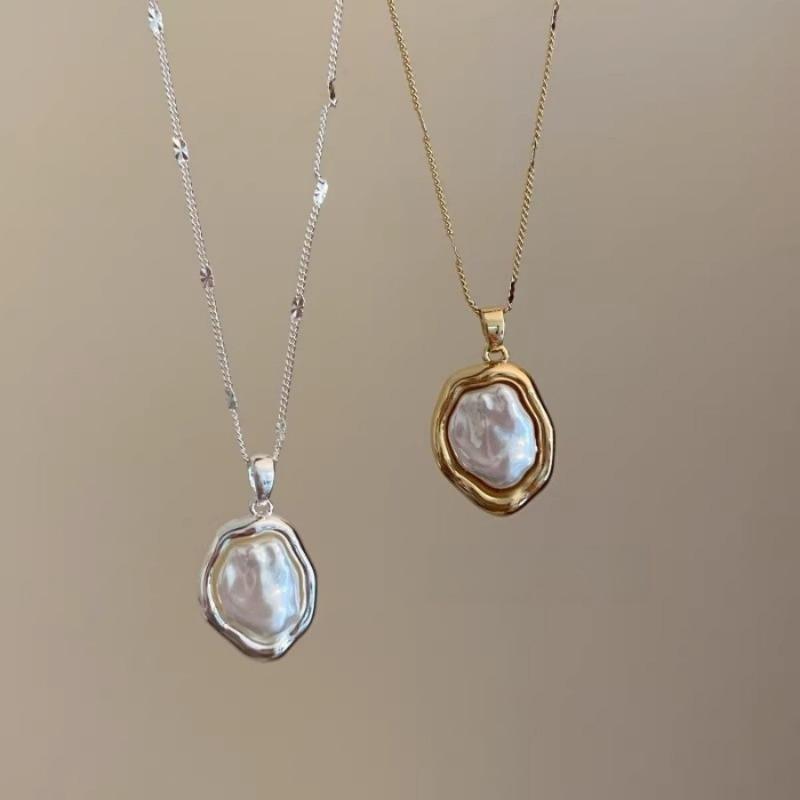 Irregular Baroque Pearl Necklace Women's Niche Design Clavicle Chain Versatile Neck Chain New